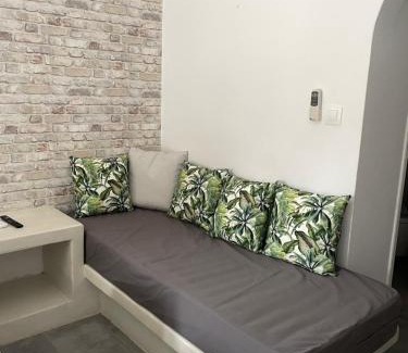 Ios Hostel | MARIAS PLACE IOS