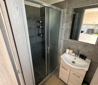 Paralio Astros Apartment | MariRena Plaz