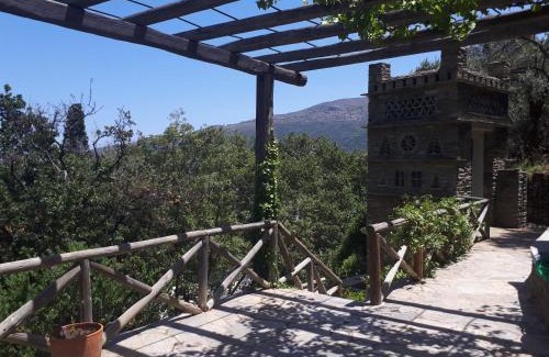 Menites Villa | Menites Springs Villa