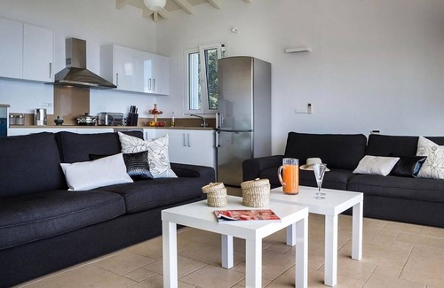 Leivathos Villa | Modern Villa, A/C, Private Pool, Large Terraces & Balcony, Panoramic Sea Views - Nr Trapezaki Beach!