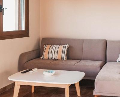 Makry Gialos Apartment | Morfeas Collection