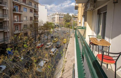 Mousio Apartment | Museum District Apartment