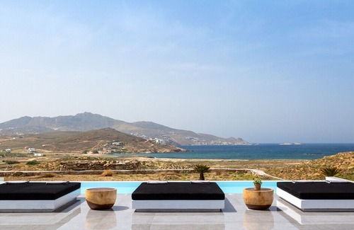 Ftelia Villa | Mykonos Ftelia Black Villa 1