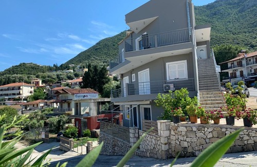 Nikiana Apartment | Nasos studios