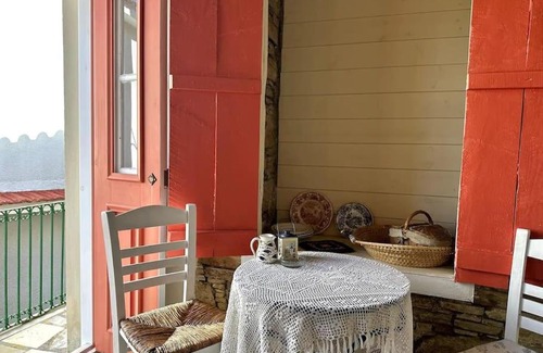 Pagondas House | Nightingale Pagondas