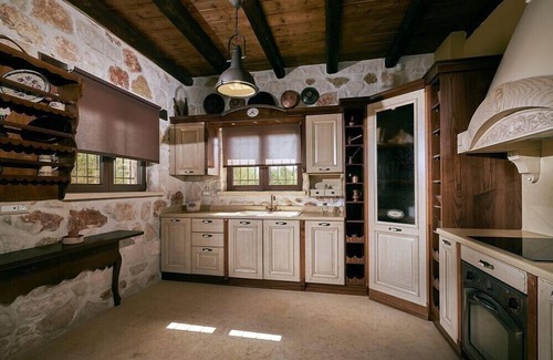 Kalpaki Villa | Palazzo Stone Villa | 5BR Private Retreat with Pool & Jacuzzi