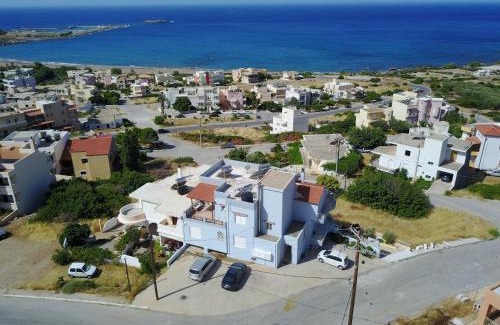 Palaiochora Apartment | Petrakis sunset