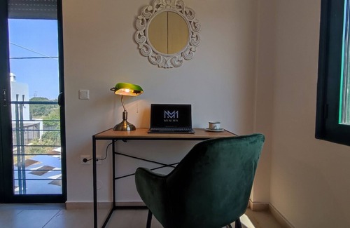 Asprouliani House | Pool and Sea View Maisonette