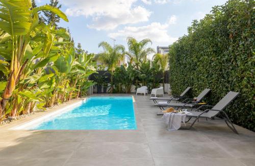 Voula Apartment | Pool Voula Apartment close to Kavouri Beach by Cielo Homes