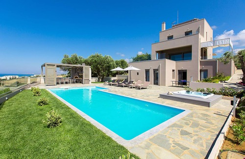 Rethymno Villa | Premium Villa With Panoramic Sea Views, Walking Distance to Beach & Rethymno!