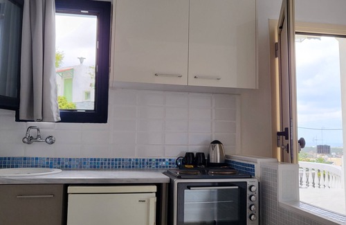 Piskopiano Apartment | Private Standard Apartment Full View