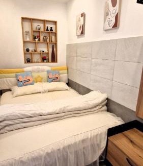 Dafni Apartment | Quiet Studio with Athens View