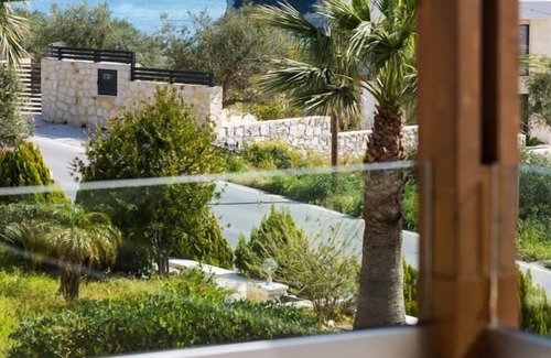 Kalyves Villa | Rodi Luxury Stone Villa