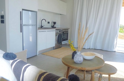 Leivathos Villa | Romantic Retreat for Couples, A/C, Private Pool, Panoramic Sea Views - 5mins to Spartia & Beach!