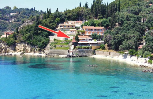 Lakones House | Room with amazing sea view 20 meters from the beach
