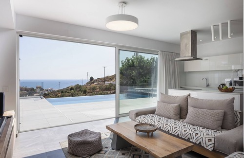 Bali Villa | Rose Villa - Superb sea vistas, Close to the beach