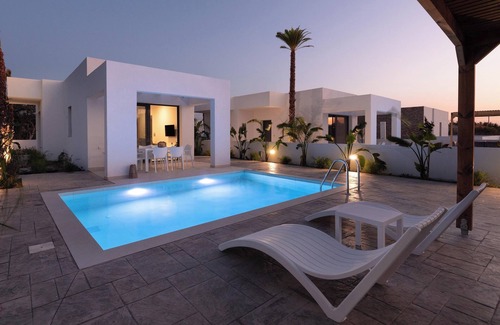 Petaloudes Villa | Salty Sun Luxury Villa 6