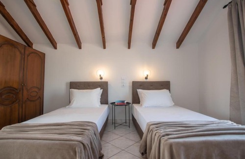 Laganas Apartment | San - Mari Studios