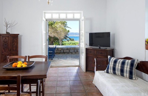 Schoinousa House | Schinoussa Guesthouse