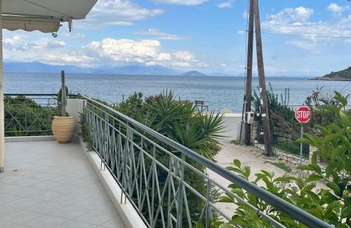 Paralio Astros Apartment | Sea view apartment