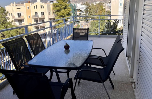 Voula Apartment | Seaside Athenian Riviera Apartment