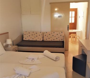 Roda Apartment | Sophie Studios