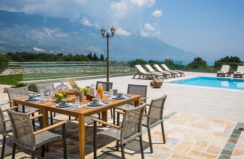 Spartia Villa | Spartia Wine Estate - Eight Bedroom Villa, Sleeps 18