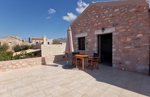 Omales Apartment | Stone built apartment w mezzanine,Olive Grove,Near Beach,Mani 5