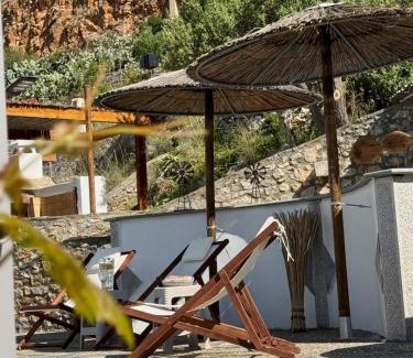 Kounelion Villa | Stone Heaven Villa -Poolside BBQ & Fresh Herbs