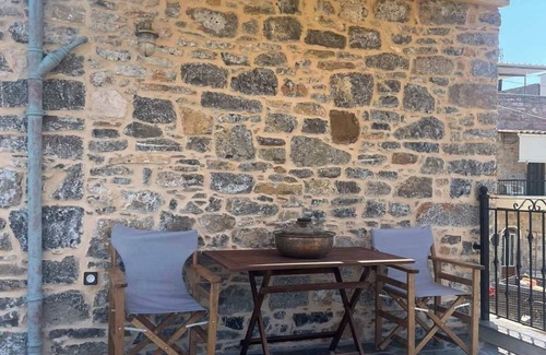 Olympi House | Stone Olympoi Lodge 2 - Chios Cozy Hideaway