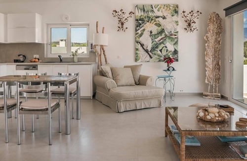 Svoronata Villa | Stylish Villa, A/C, Private Pool, Fabulous Location - Just 5mins walk to Tavernas & Ai Helis Beach!