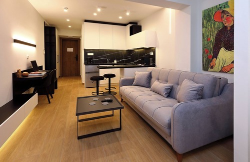 Thessaloniki City Centre Apartment | Superior Suite | Zotos Luxury Living #3