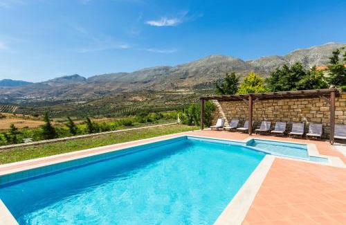 Lefkogeia Villa | Thalia Villa, majestic landscape of South Crete, By ThinkVilla