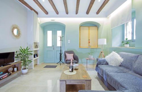 Old Town Apartment | The Place Old Town Apartment