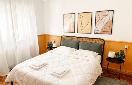 Old Town Apartment | Traditional 3-Bedroom House in Old Town Xanthi - Meno Homes 3