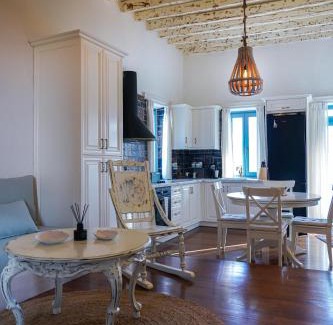 Astypalaia House | Traditional Chora House