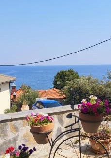 Keramidi Apartment | Tsonos Apartments