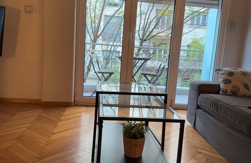 Mousio Apartment | Urban Muse II - Archaeological Museum of Athens