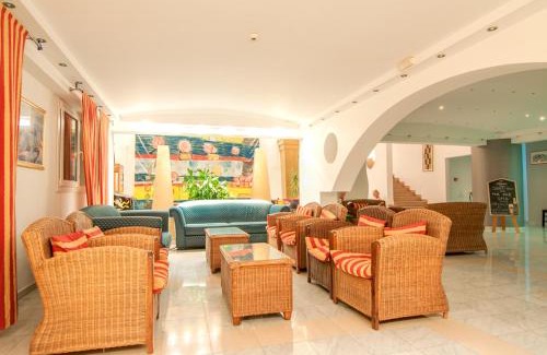 Petaloudes Apartment | Valsami Hotel Apartments