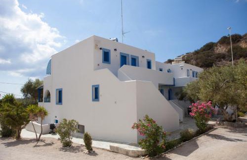 Menetai Apartment | Vardes Hotel Studios