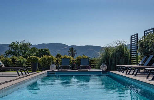 Alikianos Villa | Vega villa - Six Bedroom Villa, Sleeps 14