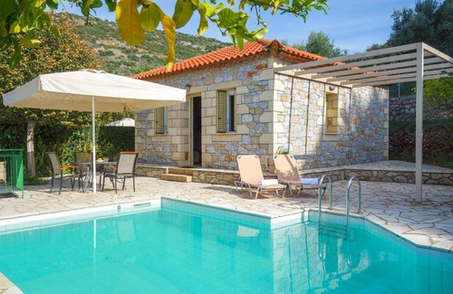Kardamyli Villa | Villa ∙ 1 bedroom ∙ 2 guests