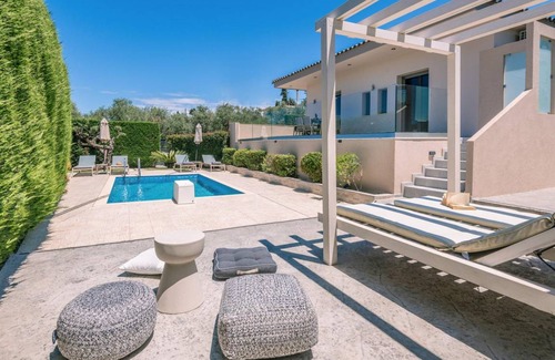 Planos Villa | Villa ∙ 2 bedrooms ∙ 6 guests