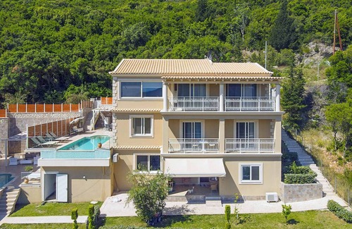 Dafnata Villa | Villa ∙ 3 bedrooms ∙ 6 guests