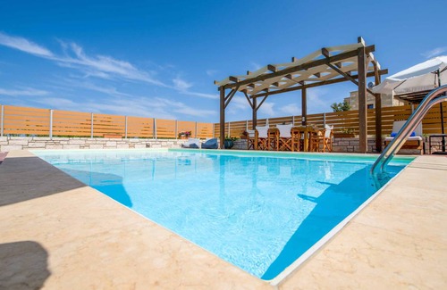 Kirianna Villa | Villa ∙ 3 bedrooms ∙ 6 guests