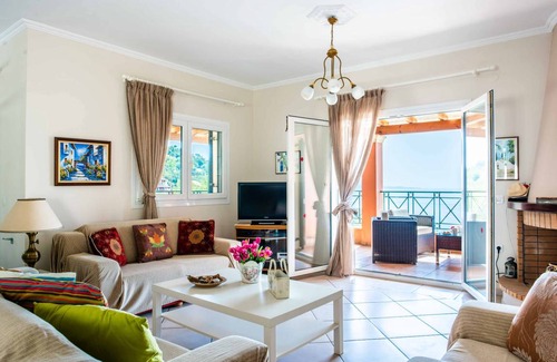 Barbati Villa | Villa ∙ 3 bedrooms ∙ 6 guests
