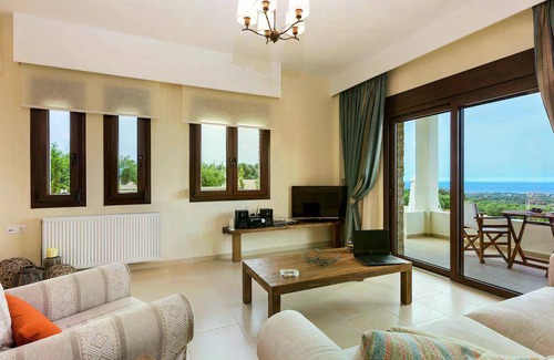 Pikris Villa | Villa ∙ 3 bedrooms ∙ 7 guests