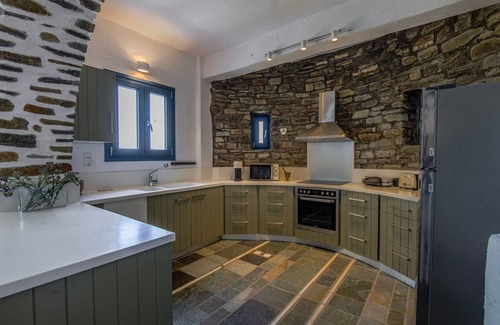 Nea Cryssi Akti Villa | Villa ∙ 3 bedrooms ∙ 6 guests