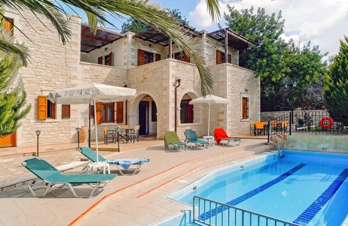 Asteri Villa | Villa ∙ 5 bedrooms ∙ 10 guests