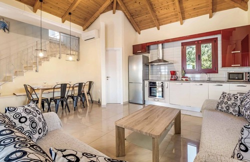Evgiros Villa | Villa Anna Lefkas - Two Bedroom Villa, Sleeps 4